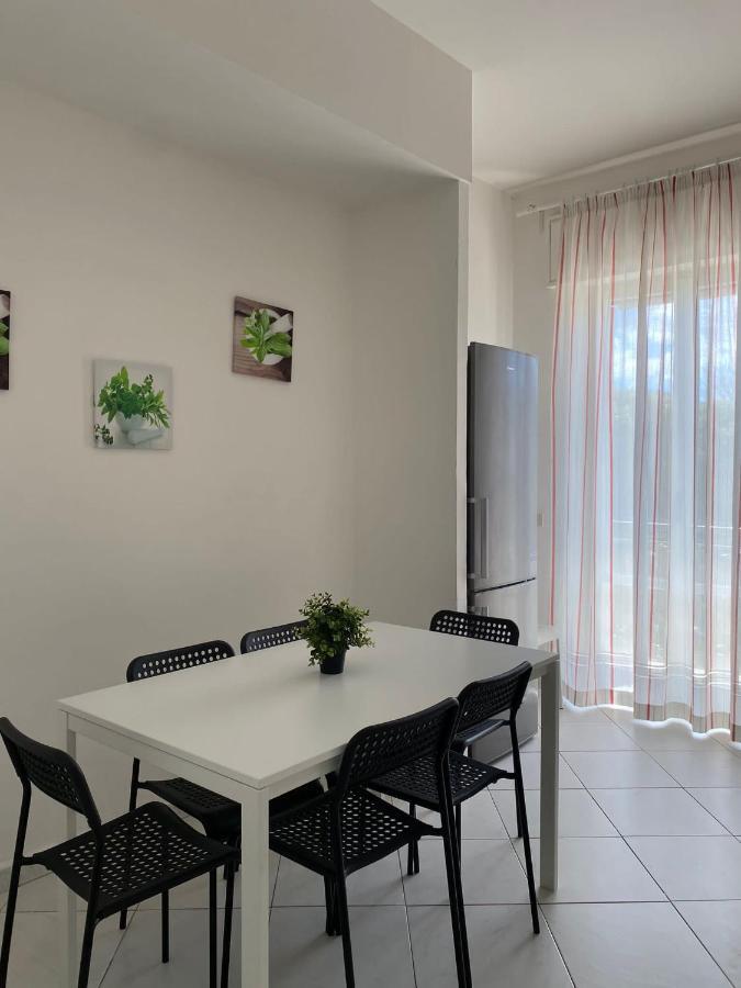 Domus Zagare - WI-FI Lägenhet Baia  Exteriör bild